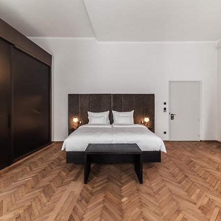Meta Suites Historic City Living Bolzano Exteriör bild