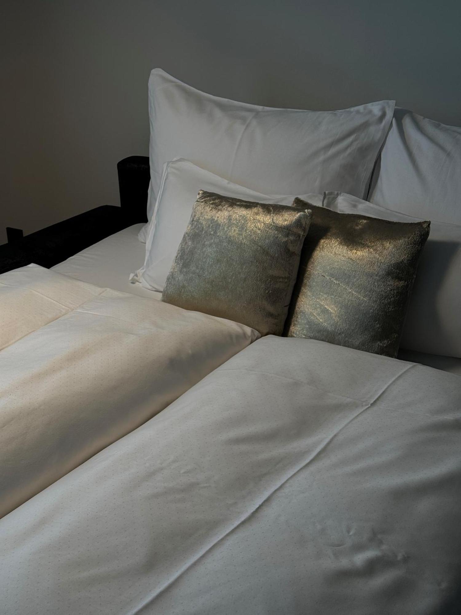 Meta Suites Historic City Living Bolzano Exteriör bild