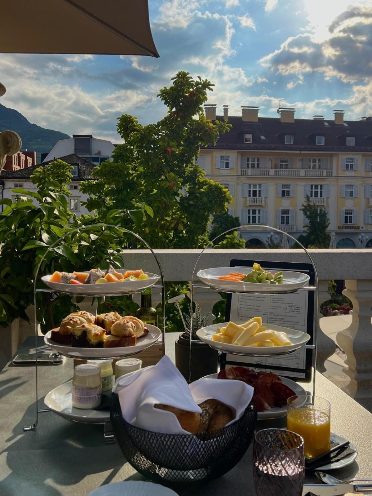 Meta Suites Historic City Living Bolzano Exteriör bild